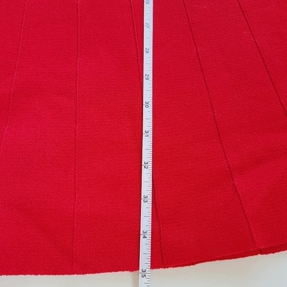 Ann Taylor Red 3/4 Sleeve Scoop Neck Skater Dress Size Medium Petite EUC - Picture 10 of 12